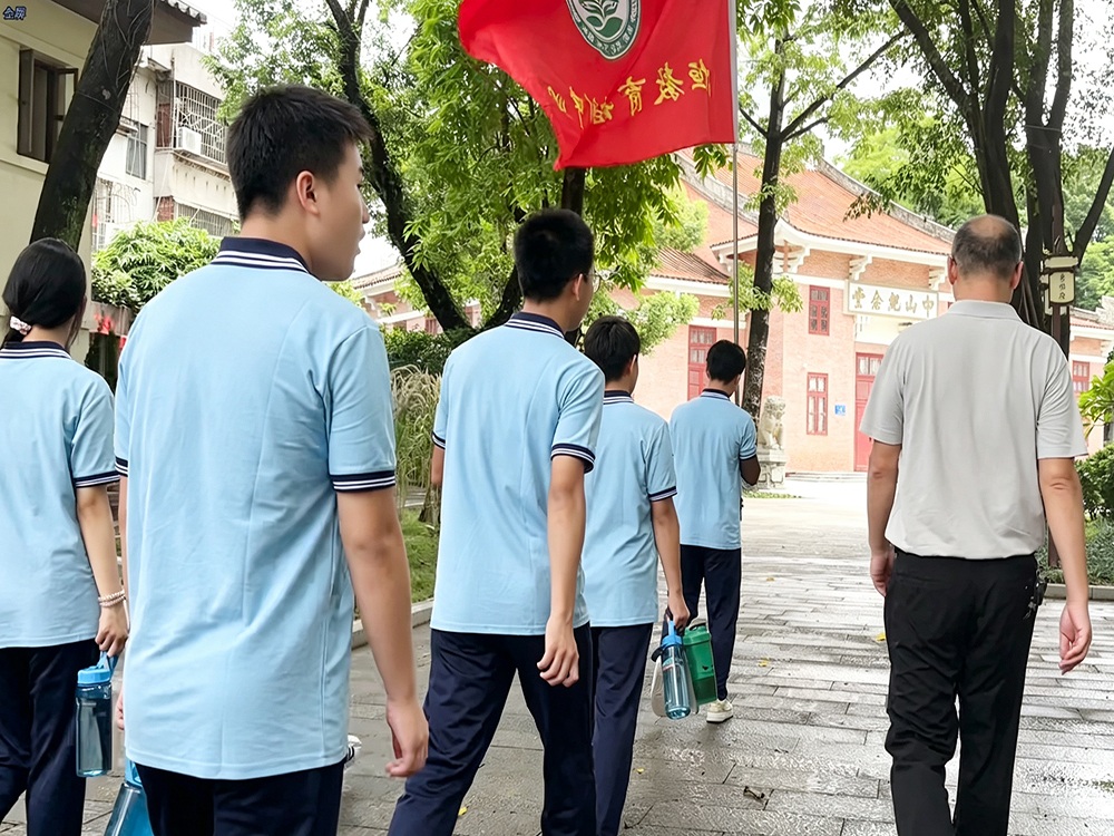 云浮正规孩子叛逆管制学校联系电话