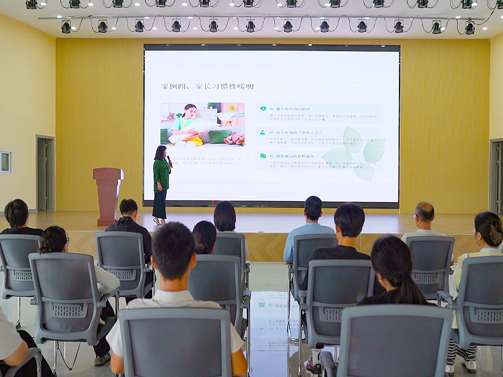 云浮正规孩子叛逆管制学校联系电话